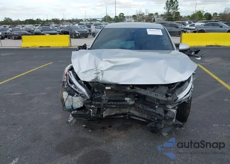 2021 Nissan Altima Sv Fwd z USA, uszkodzony, nr VIN 1N4BL4DV6MN325733